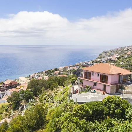 Casa Do Miradoro Holiday home Santa Cruz (Madeira)