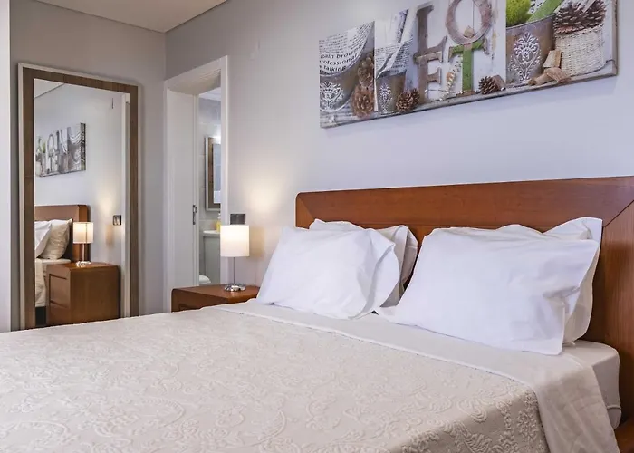 Casa Do Miradoro * Santa Cruz (Madeira)