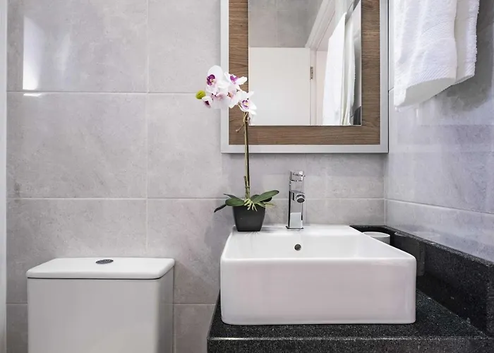 Casa Do Miradoro * Santa Cruz (Madeira)